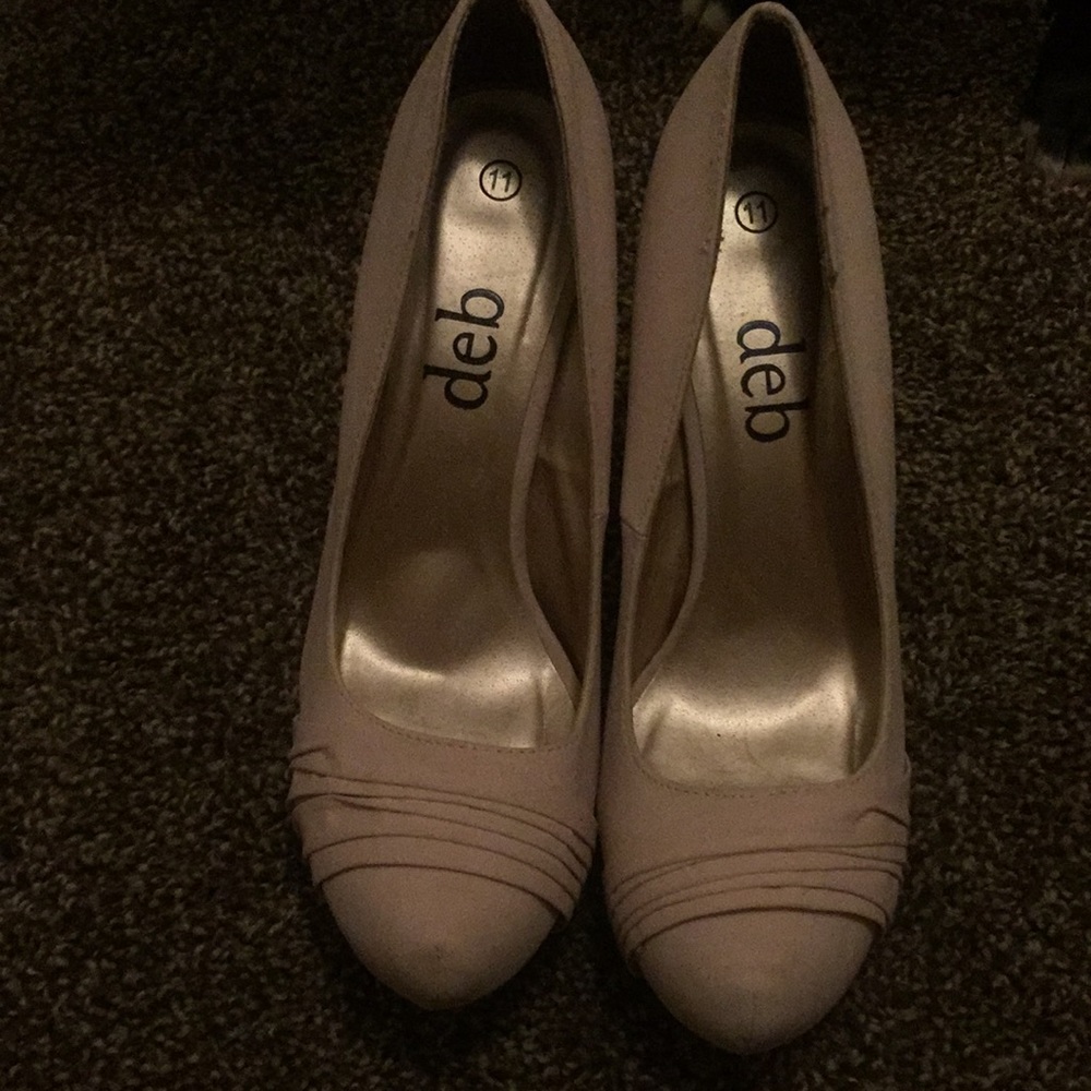 Deb high heels